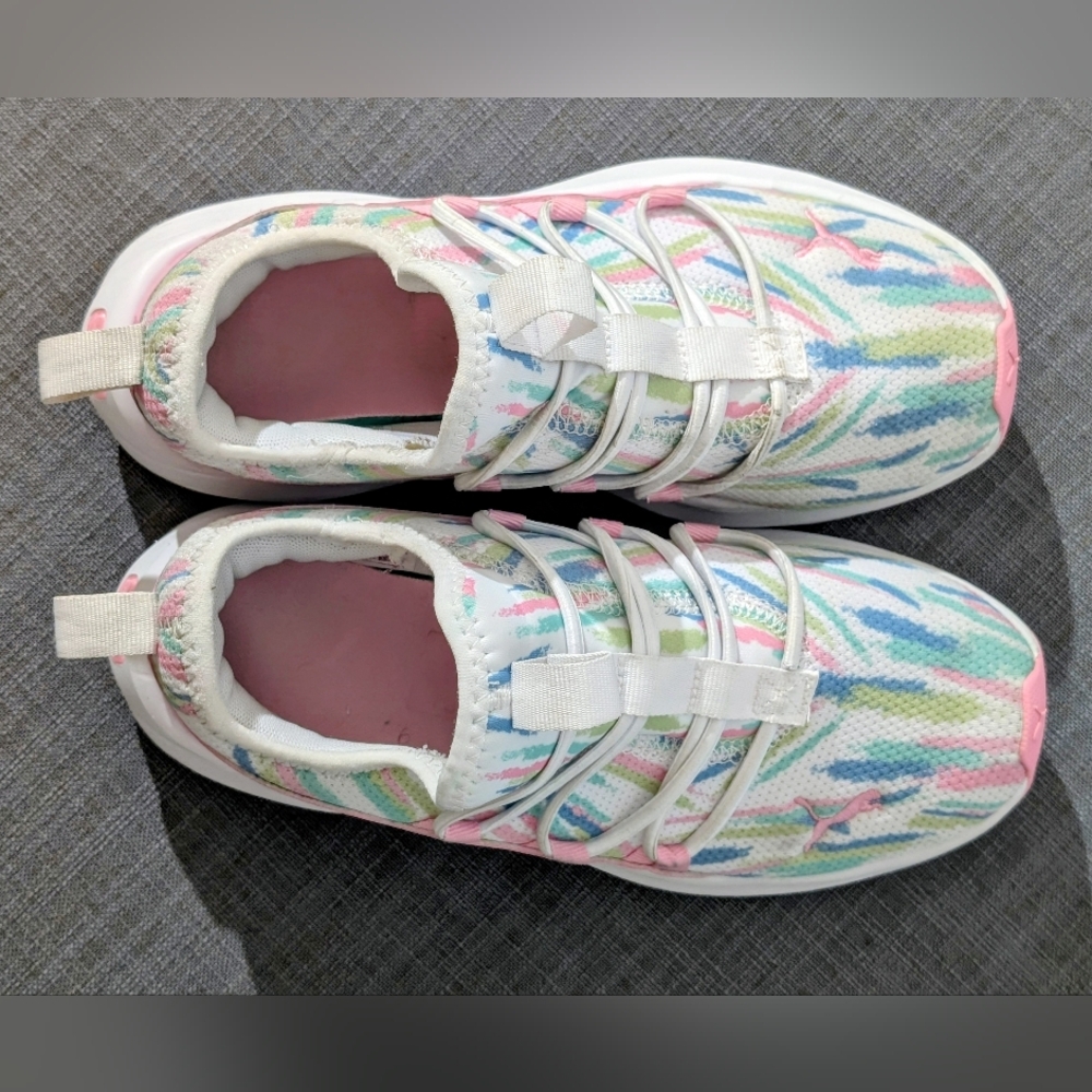 Puma Kids Softride One4All Sneakers - Multicolor with Pink Accents, size 4Y - Picture 8 of 8